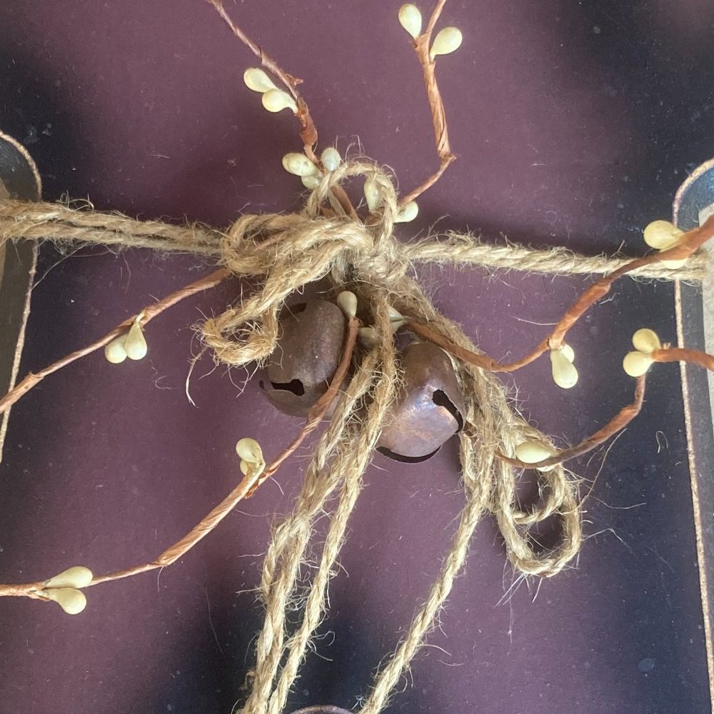 "18" inch "Rustic Star" - Picture 2 of 2